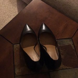 Pumps bought off Poshmark and too big for me.